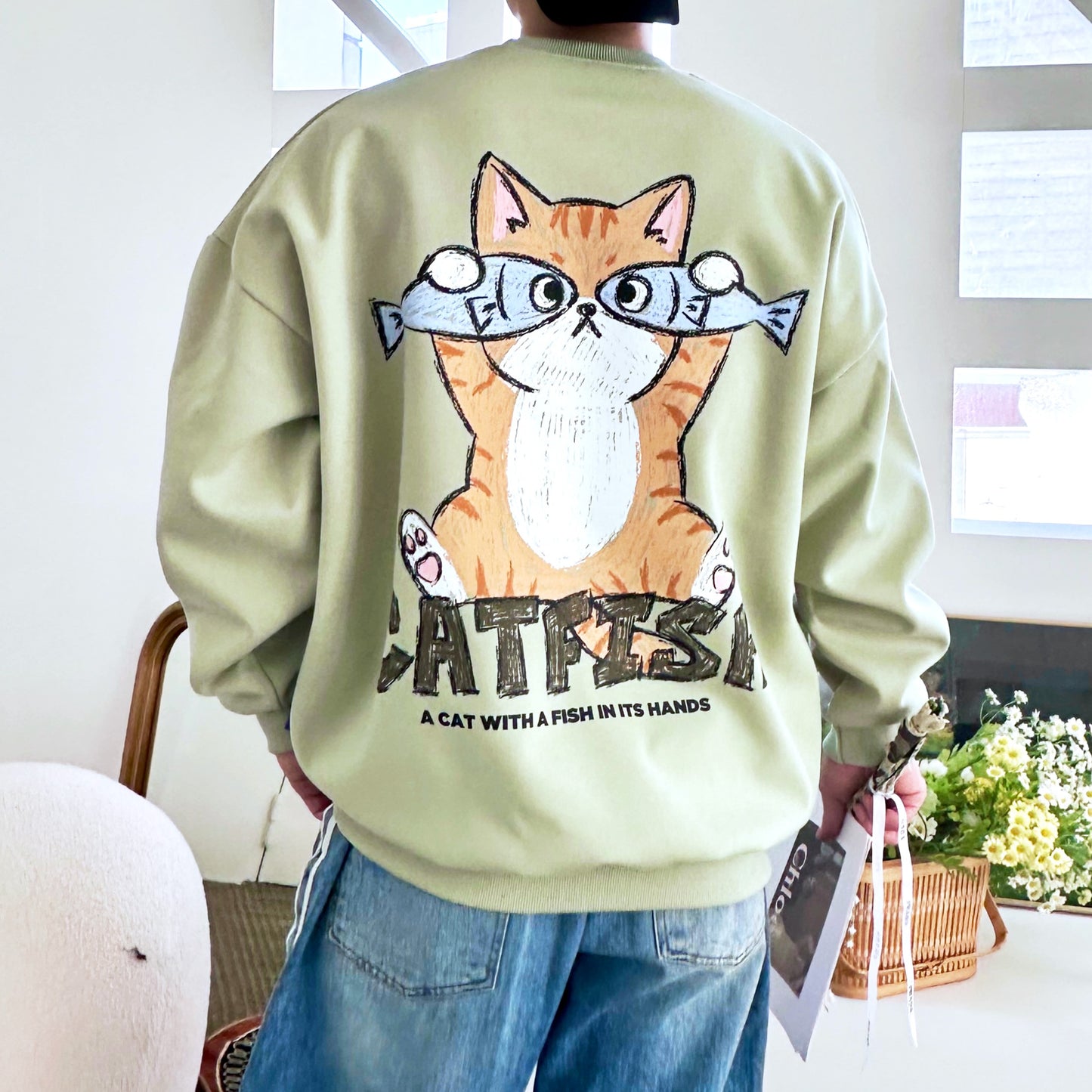 TSP-59 Cat with Fish Blindfold Sweatshirt